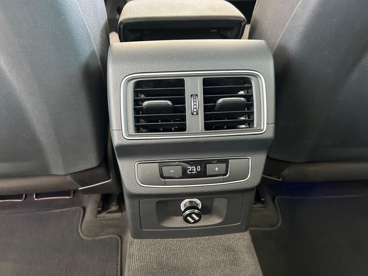 Audi Q5 40 TDI quattro S tronic Business Sport