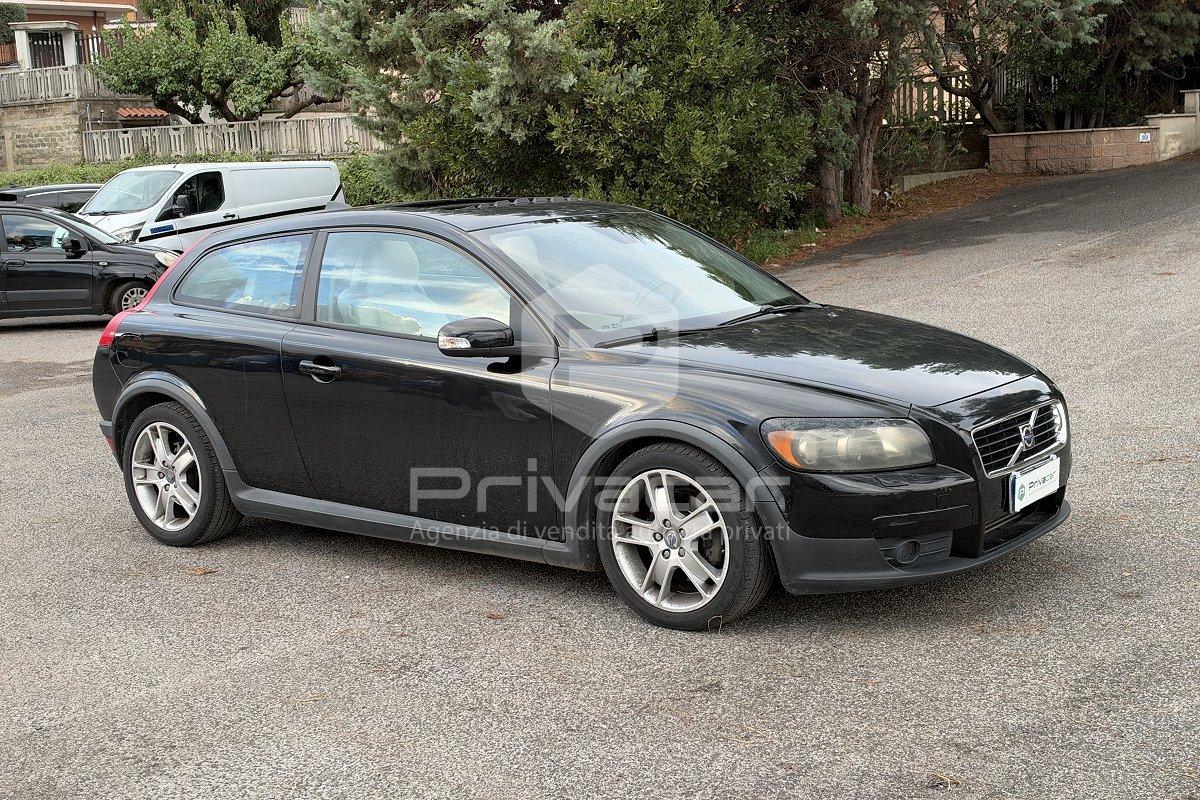 VOLVO C30 2.4 D5 Summum