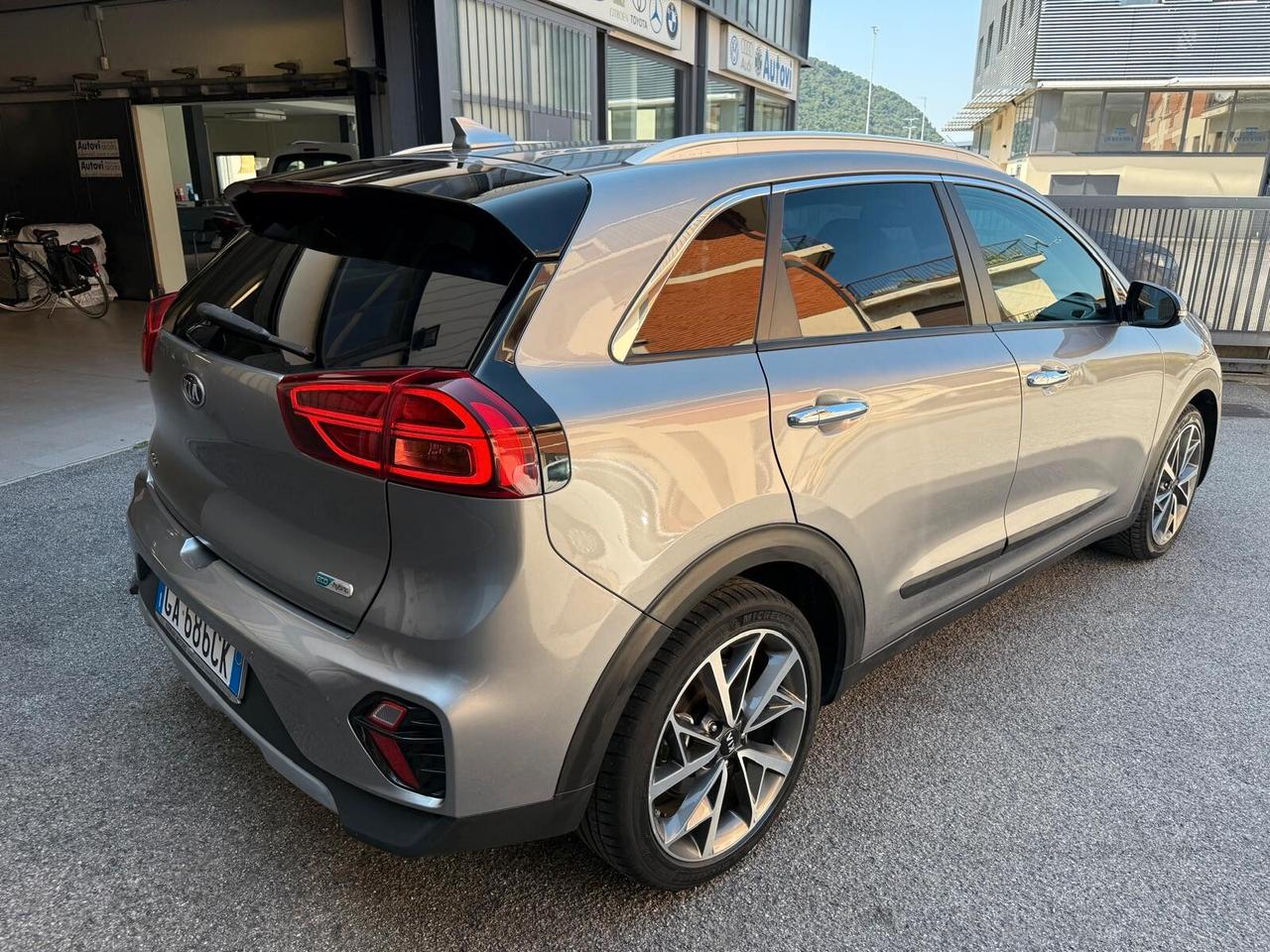 Kia Niro 1.6 GDi DCT HEV STYLE HYBRID AUTOM. *KM 18.000!*