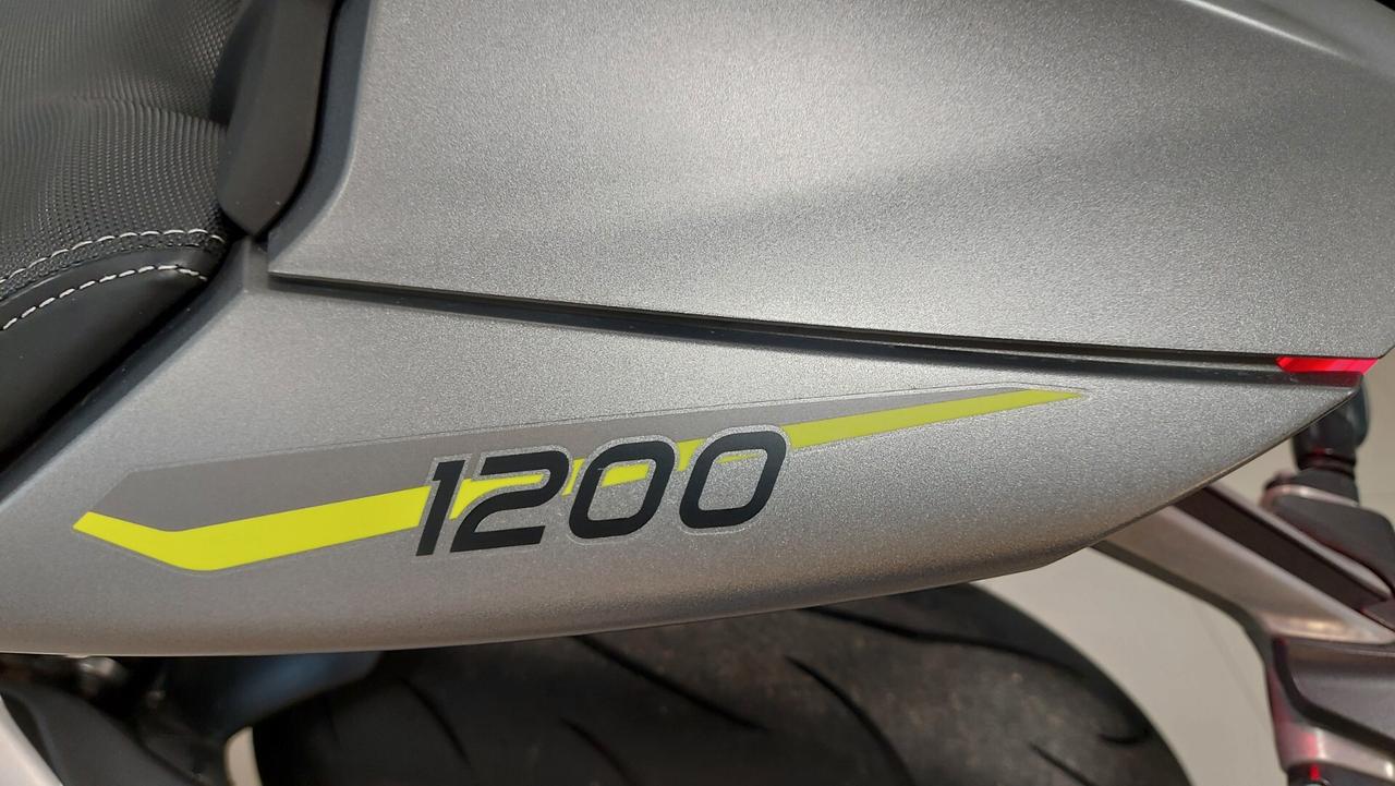 Triumph Speed Triple SPEED TRIPLE 1.2 RS