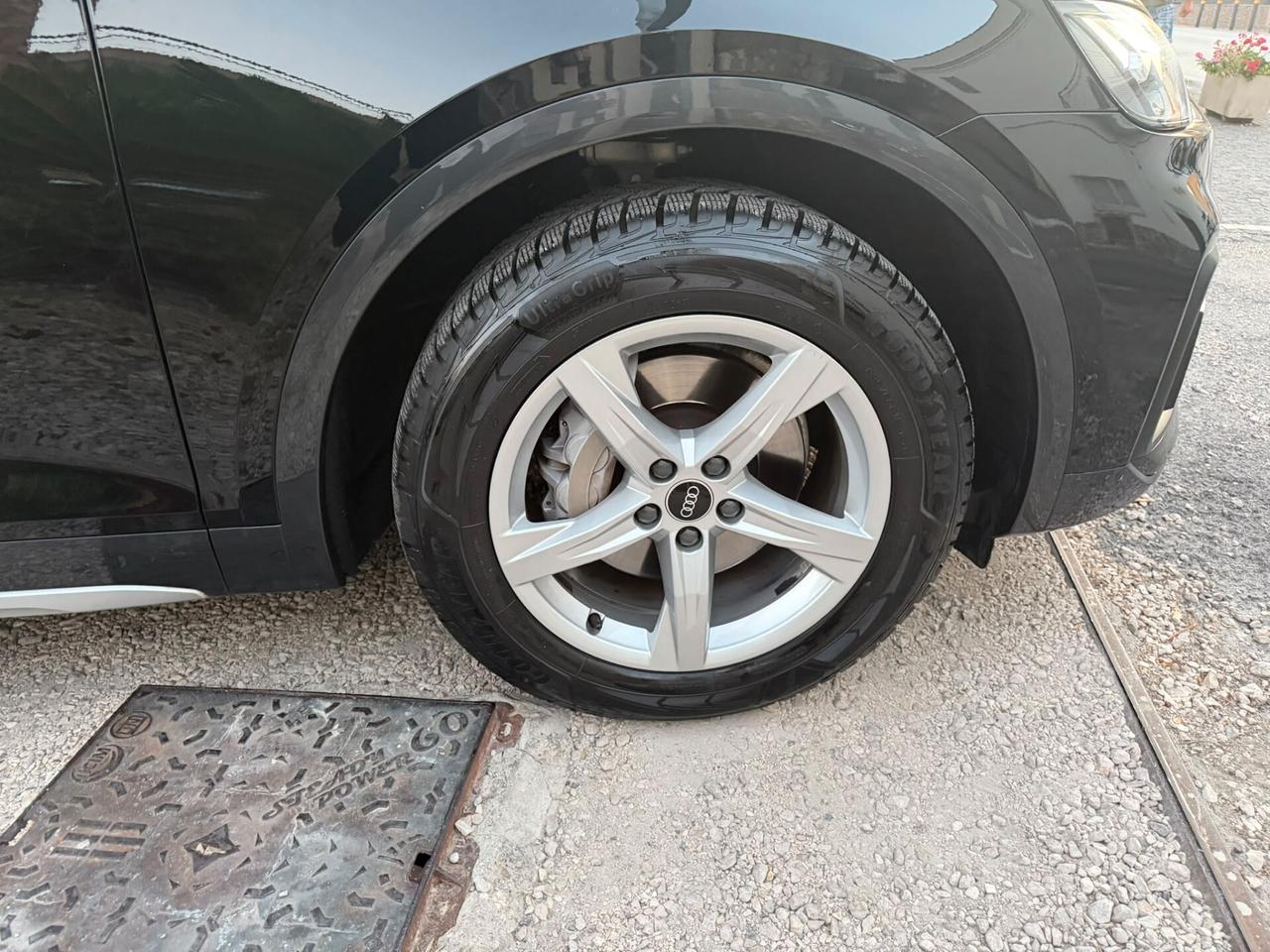 Audi Q5 35 TDI S tronic Business Advance
