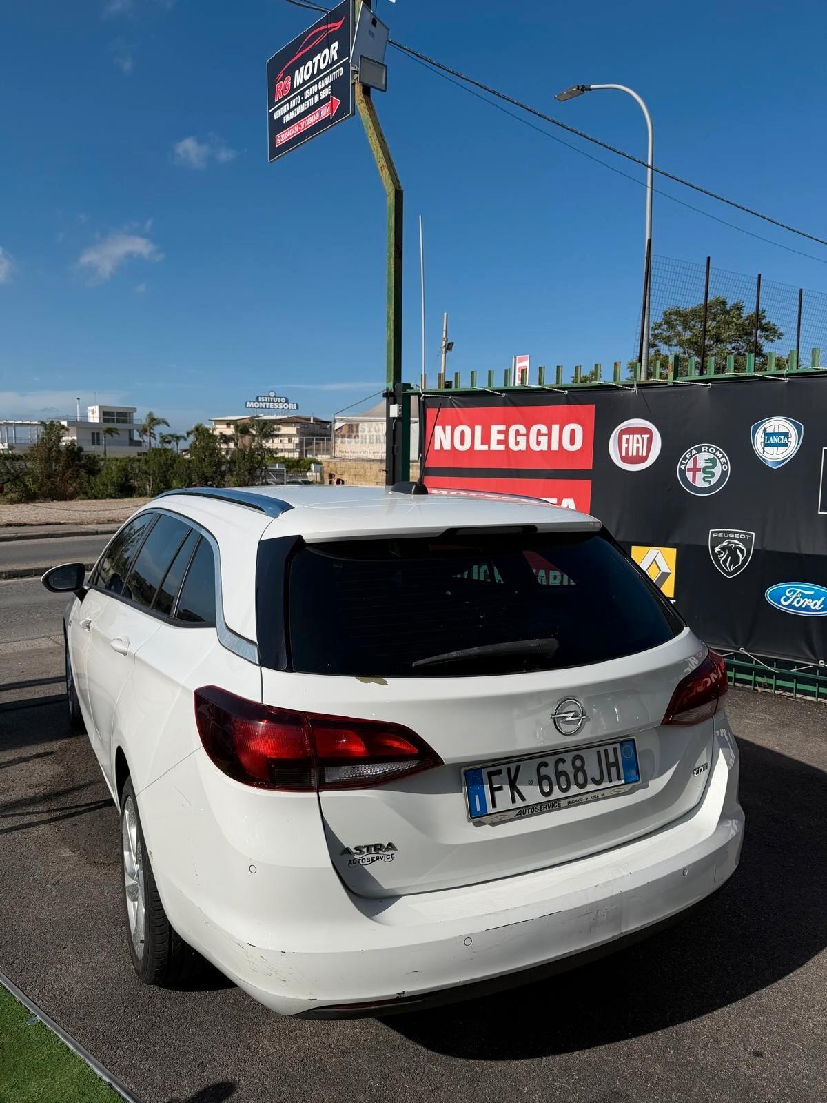 Opel Astra 1.6 CDTi 110CV Start&Stop 5 porte Innovation