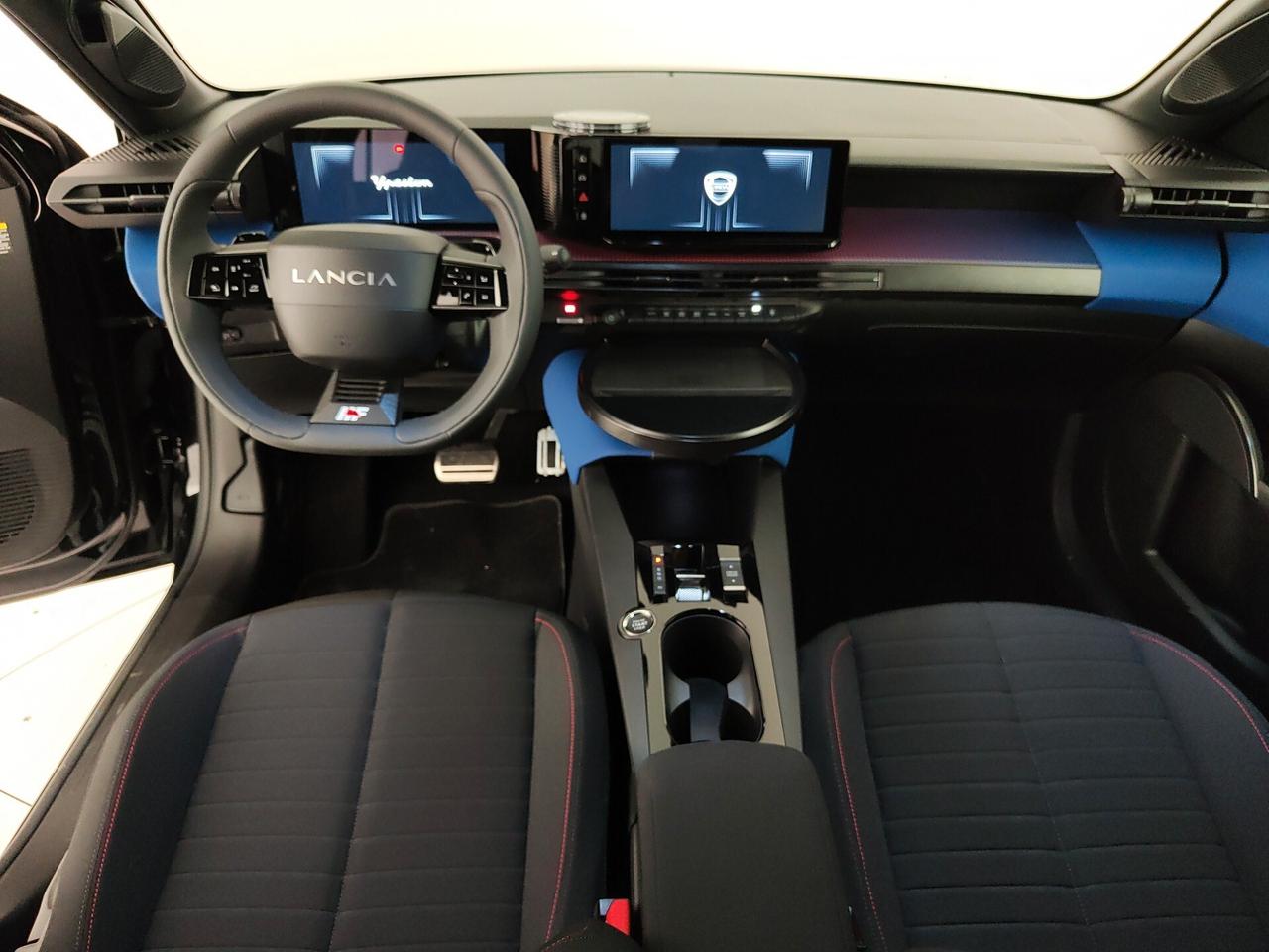 Lancia Ypsilon Hybrid e-DCT HF Line