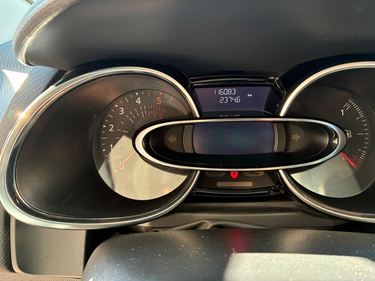 Renault Clio1.5dCi 75CV 5p perfetta garantita-17