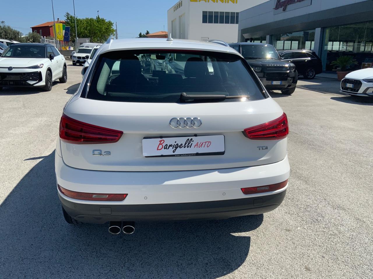 Audi Q3 2.0 TDI 120 CV Business
