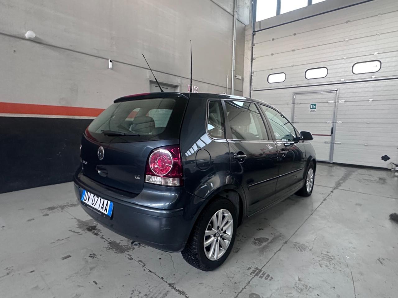 Volkswagen Polo 1.4/80CV 16V 5p. Comfort. BiFuel G