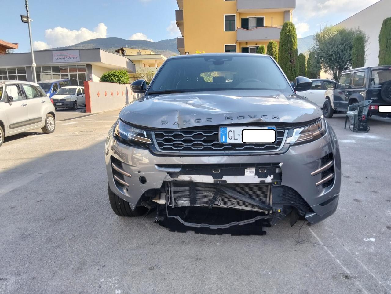 Range Evoque 2.0D 163cv AWD R-Dynamic 2022 SINISTRATA
