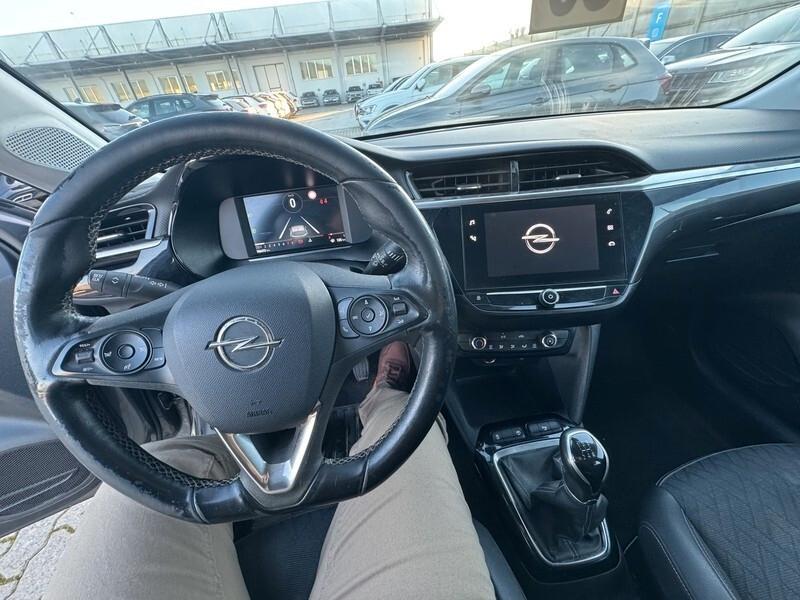 Opel Corsa 1.2 Elegance