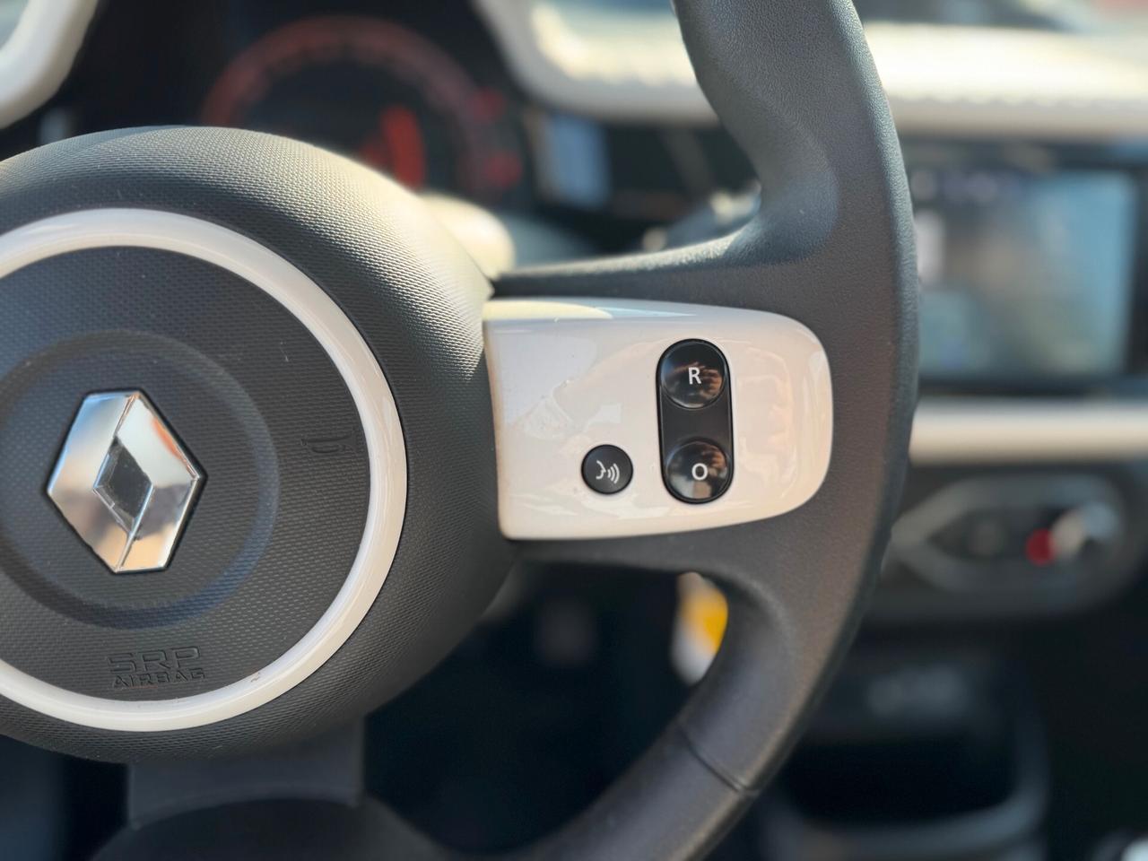 Renault Twingo 1.0cc SCe 65cv Equilibre