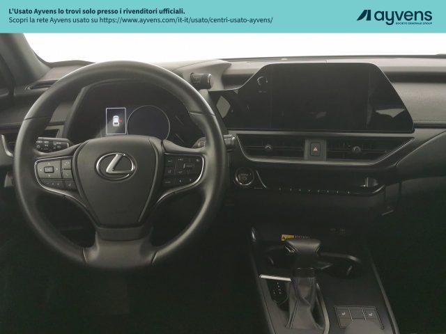 LEXUS UX 250h UX 250 Hybrid Design