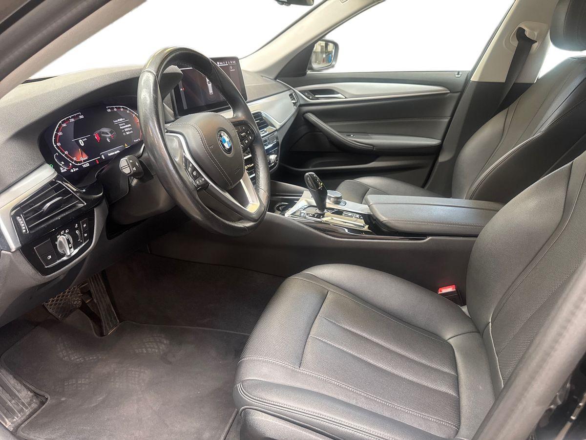 BMW Serie 5(G30/31/F90) - 518d 48V Touring Business