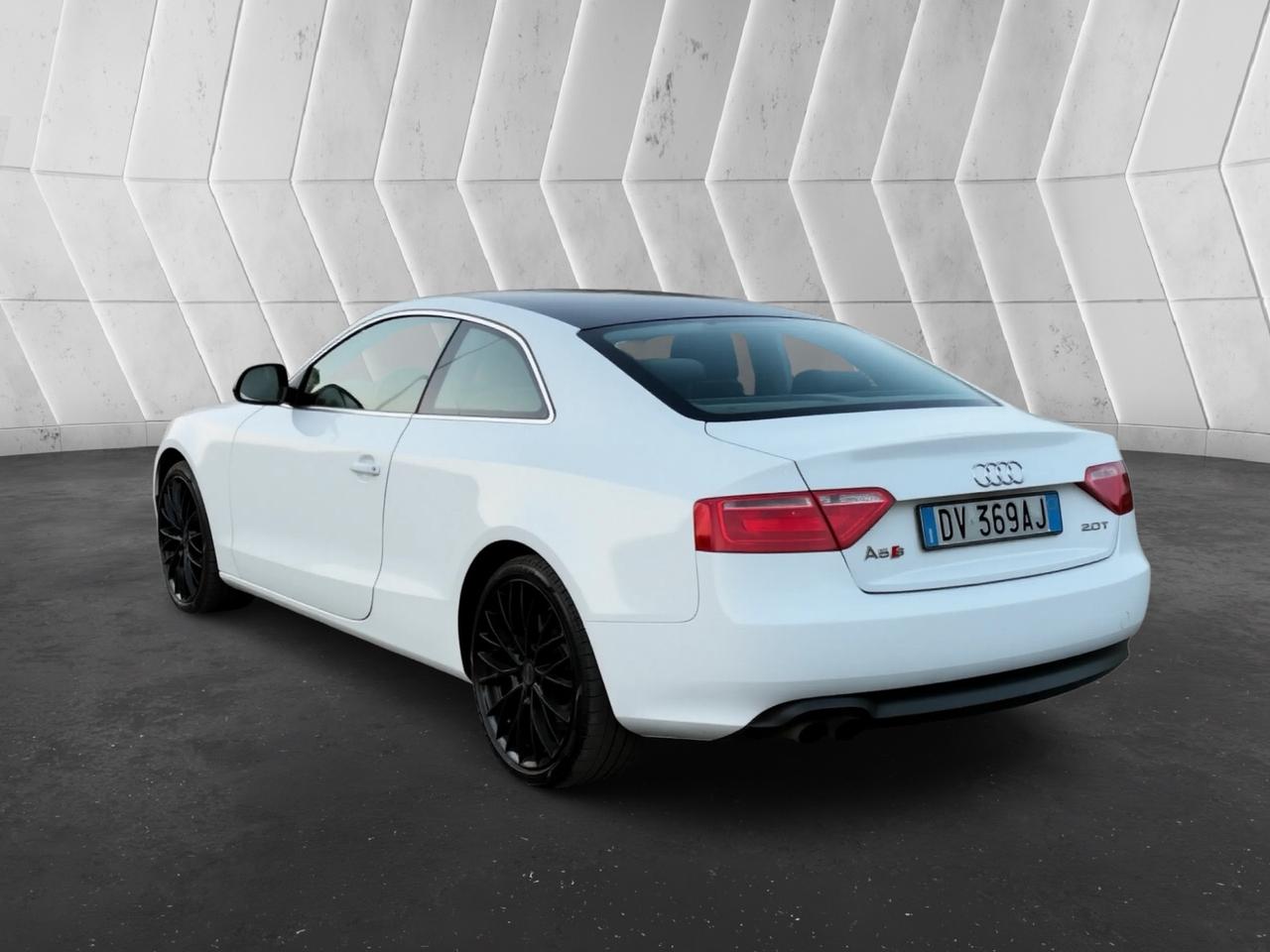 Audi A5 2.0 TFSI 180 CV Ambiente