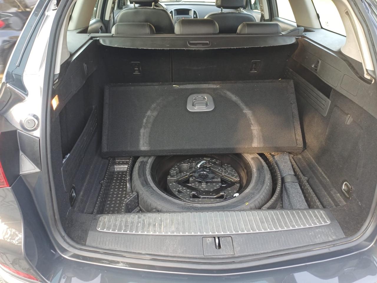 Opel Astra 1.7 CDTI 110CV Sports Tourer Cosmo