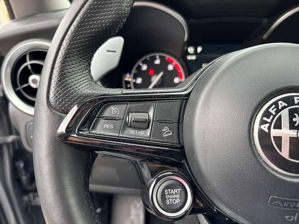 Alfa Romeo Stelvio 2.2 Turbodiesel 210 CV AT8 Q4 2017 / KM 185.000 Tua a solo 148 Euro al mese