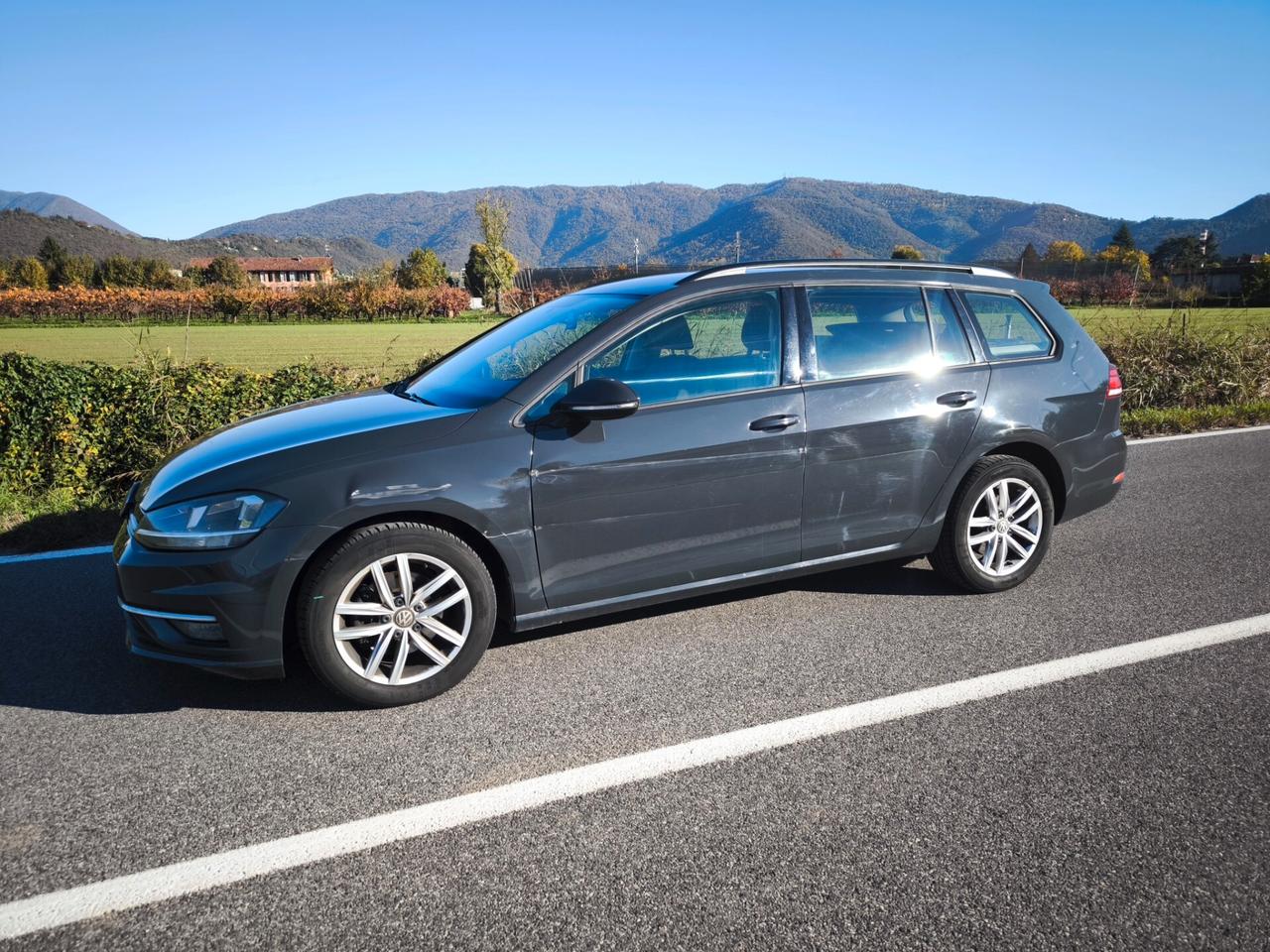 VOLKSWAGEN GOLF VARIANT -2018- DSG- OK NEOPATENTATI