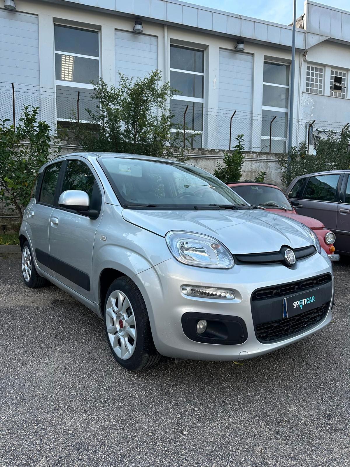 Fiat Panda 1.2 gpl Lounge 2012 full