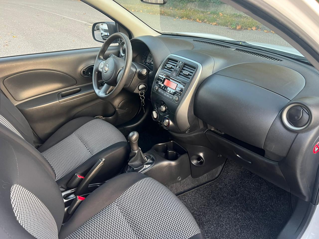 Nissan micra 1.2 benzina 80 cv 5 porte