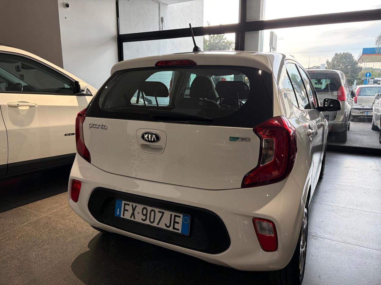 Kia Picanto 1.0 12V EcoGPL 5 porte Cool