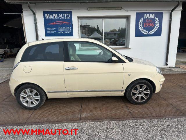 LANCIA Ypsilon 1.2 Argento GPL!!!!