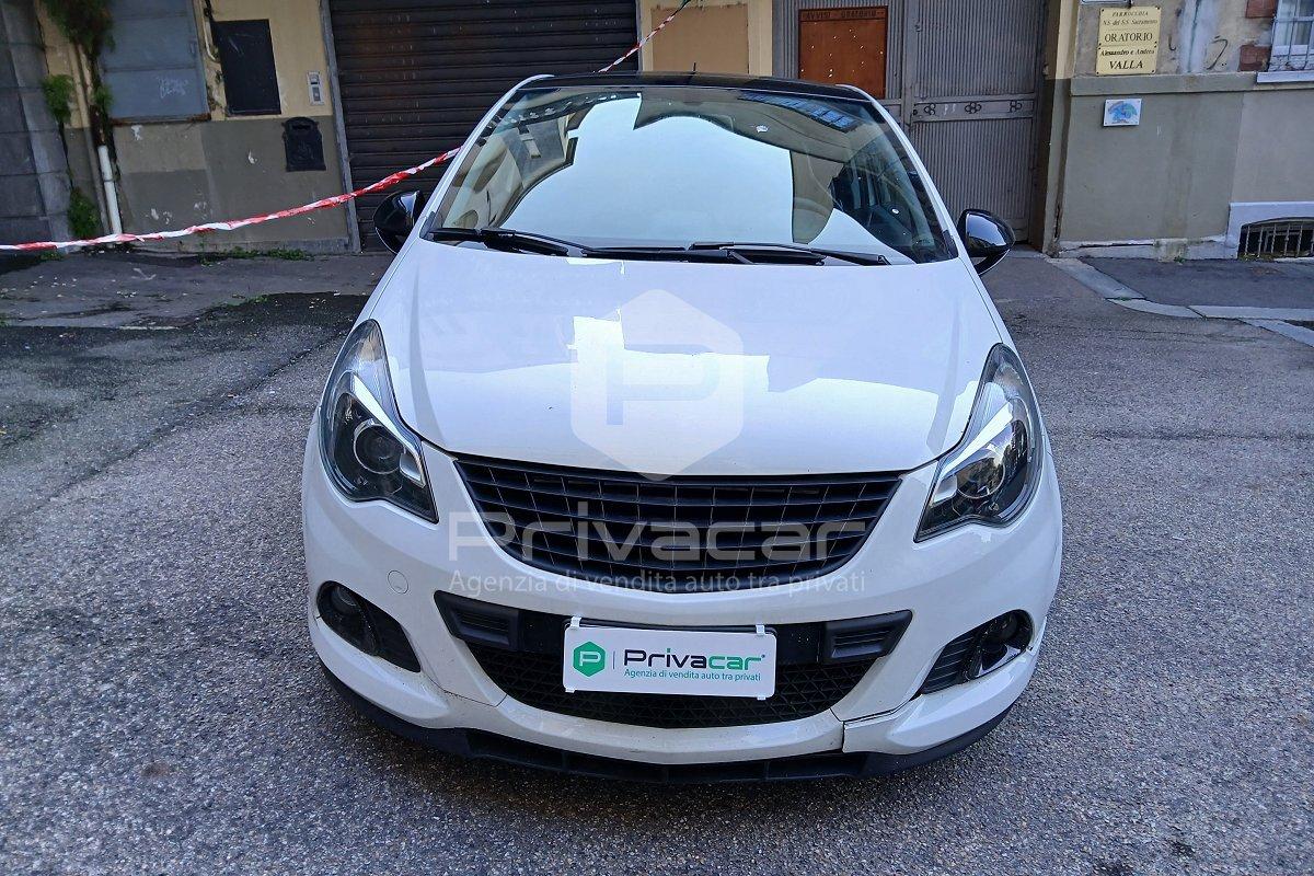OPEL Corsa 1.6 T 210CV 3 porte Nürburgring Edition OPC