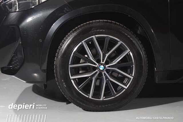 BMW X1 sDRIVE 18i M-SPORT EDITION SIGNATURE AUTOM