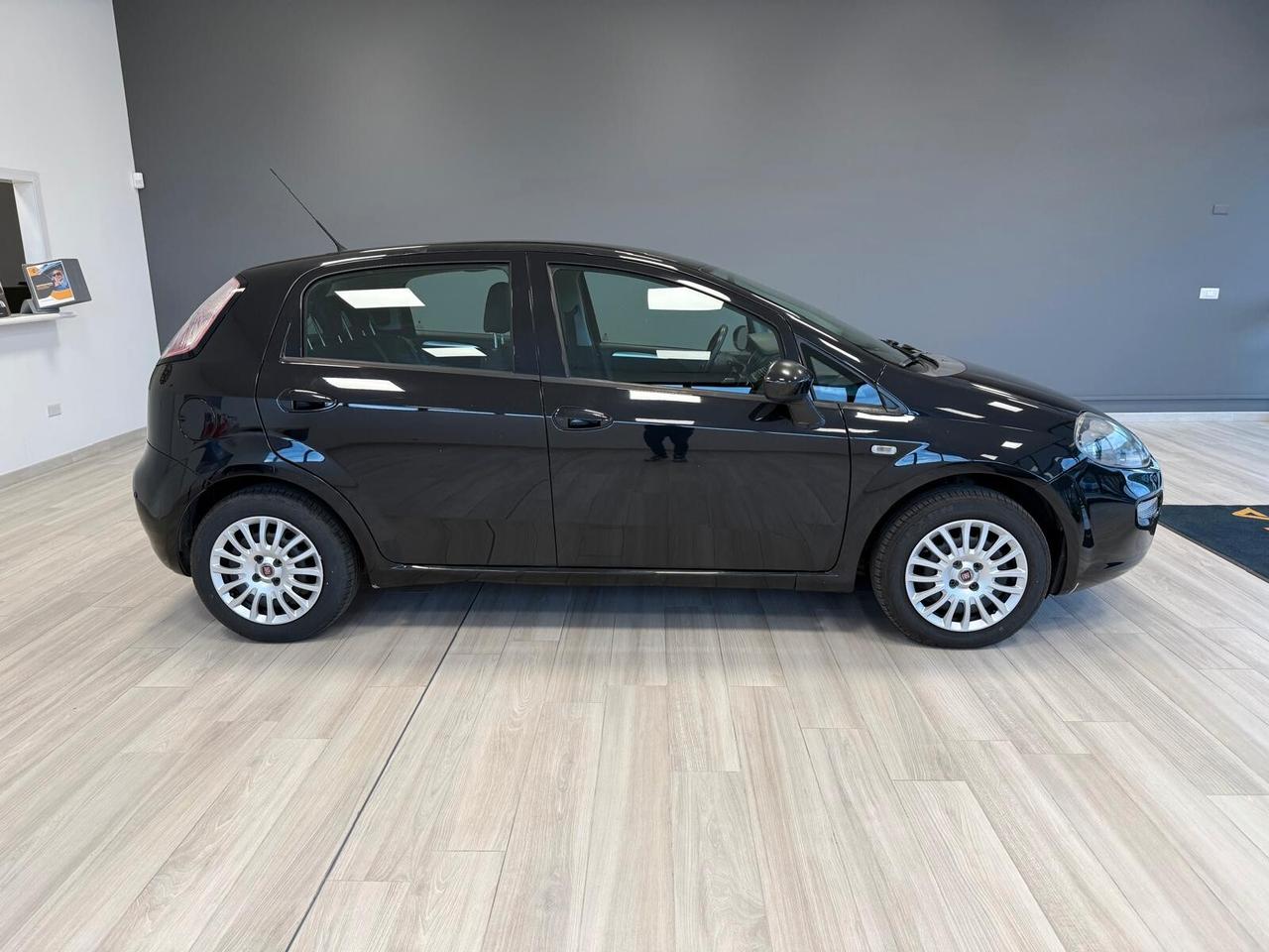 Fiat Punto Evo 1.2 8v Lounge GPL