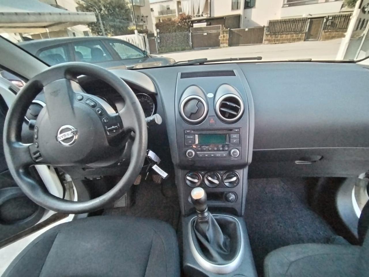 Nissan Qashqai 1.5 dCi DPF Tekna