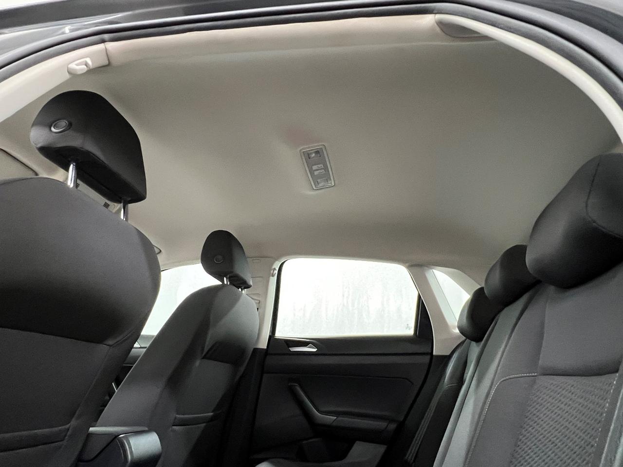 VOLKSWAGEN Polo VI 2017 Polo 5p 1.6 tdi Comfortline 80cv