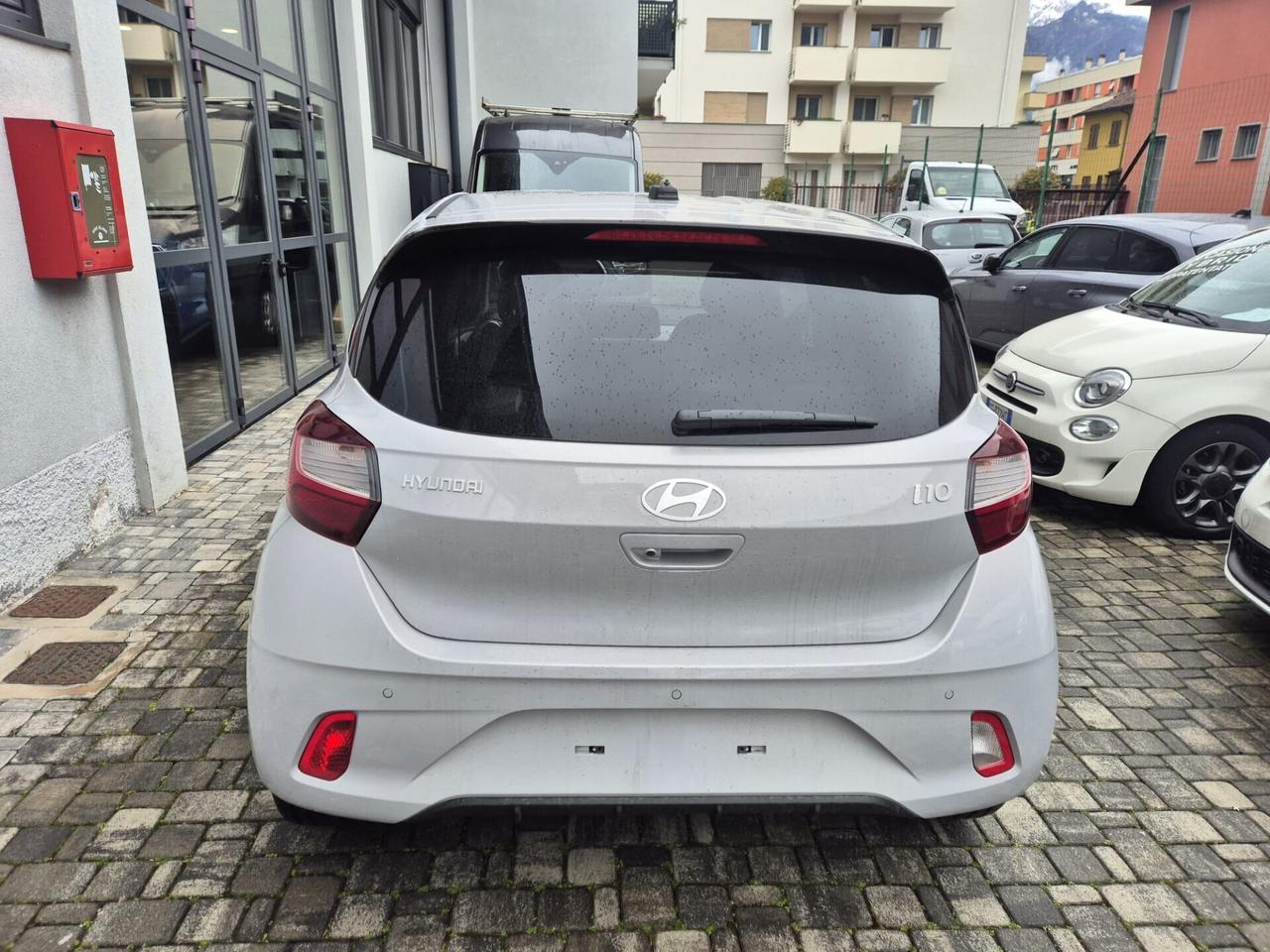 Hyundai i10 1.0 MPI AT Prime - CAMBIO AUTOMATICO