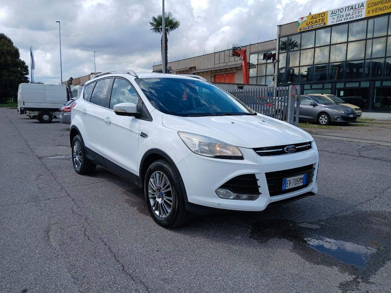 Ford Kuga 2.0 TDCI 140 CV 4WD Powershift