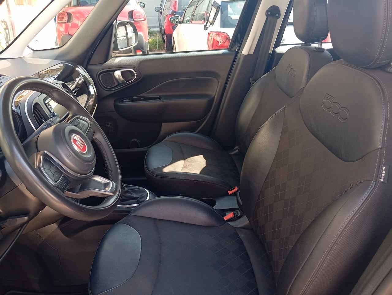 Fiat 500L 1.4 95 CV Lounge si valutano permute
