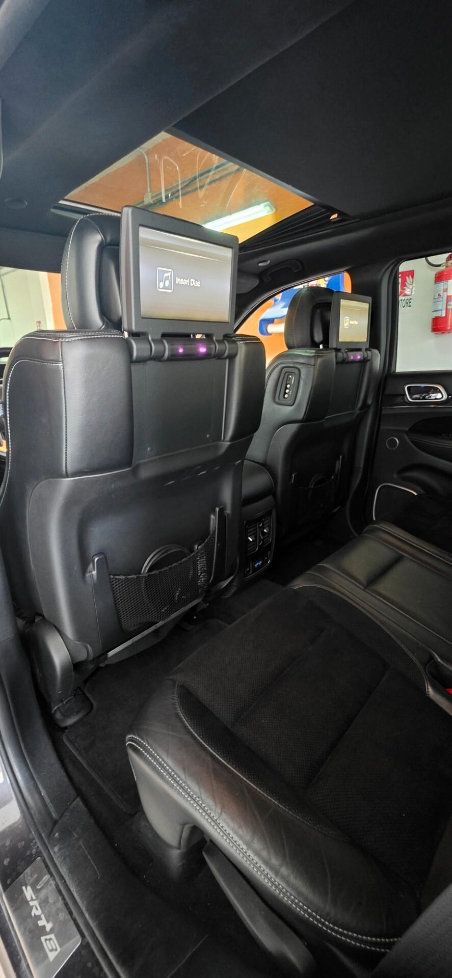 Jeep Grand Cherokee 6.4 V8 HEMI SRT