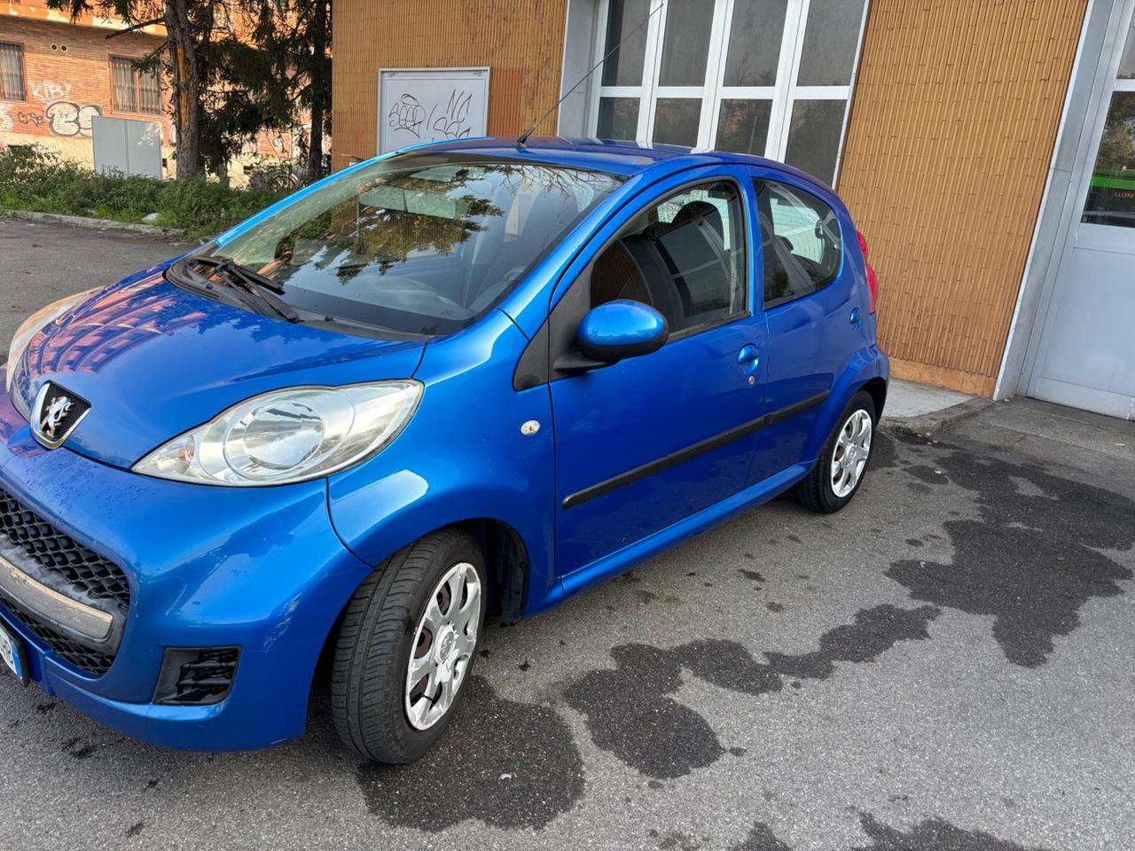 Peugeot 107 1.0 68CV 5p. Desir