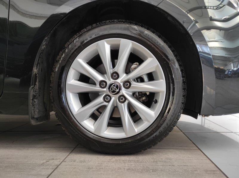 TOYOTA Corolla (2018-->) - Corolla Active 1.8 Hybrid