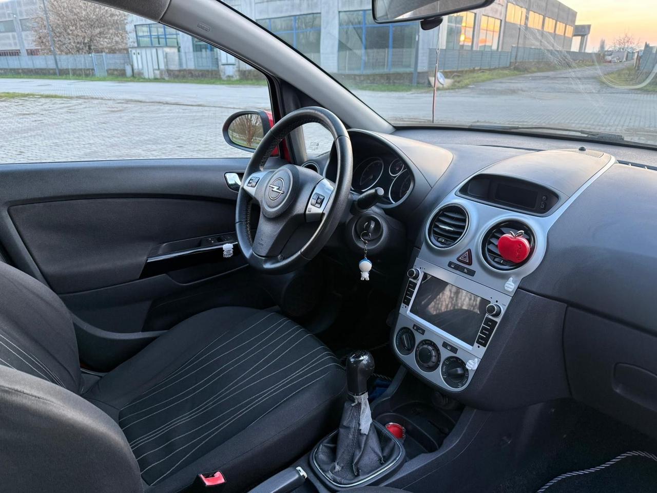 Opel Corsa 1.2 80CV 5 porte GPL-TECH Enjoy