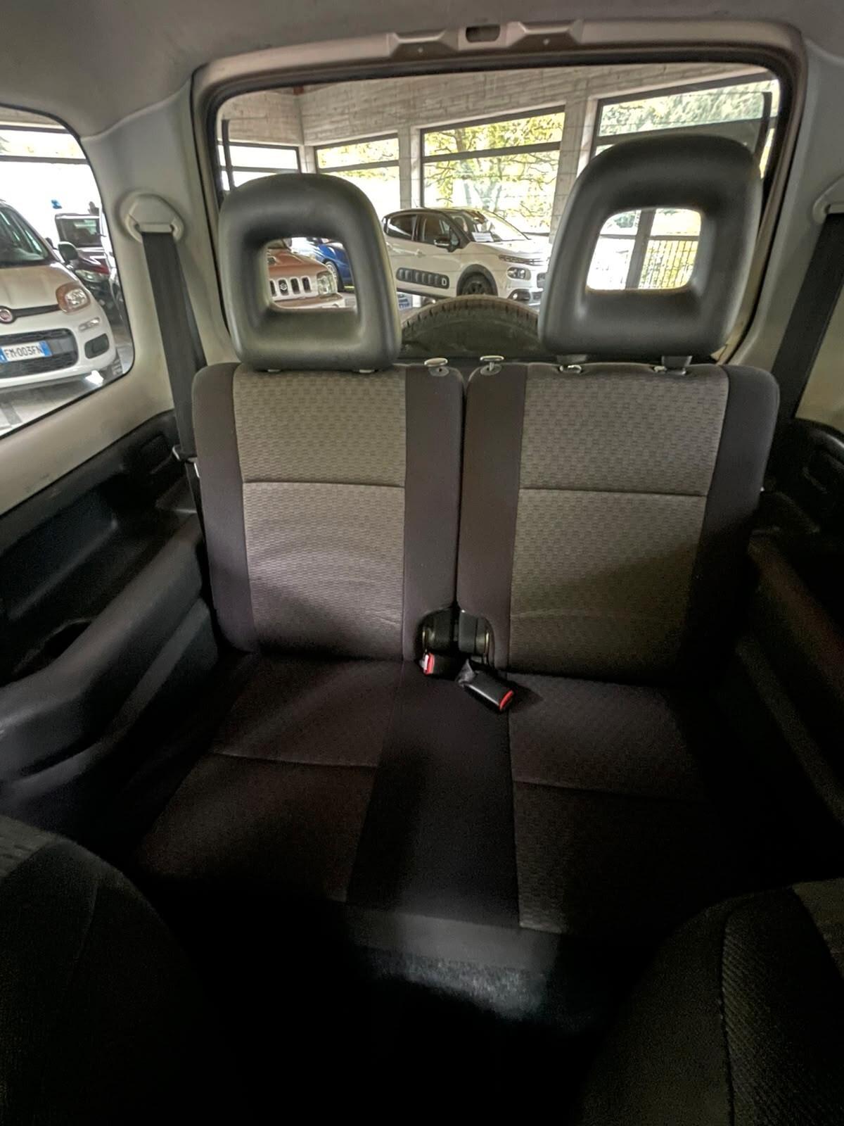 Suzuki Jimny 1.3i 16V cat 4WD JLX