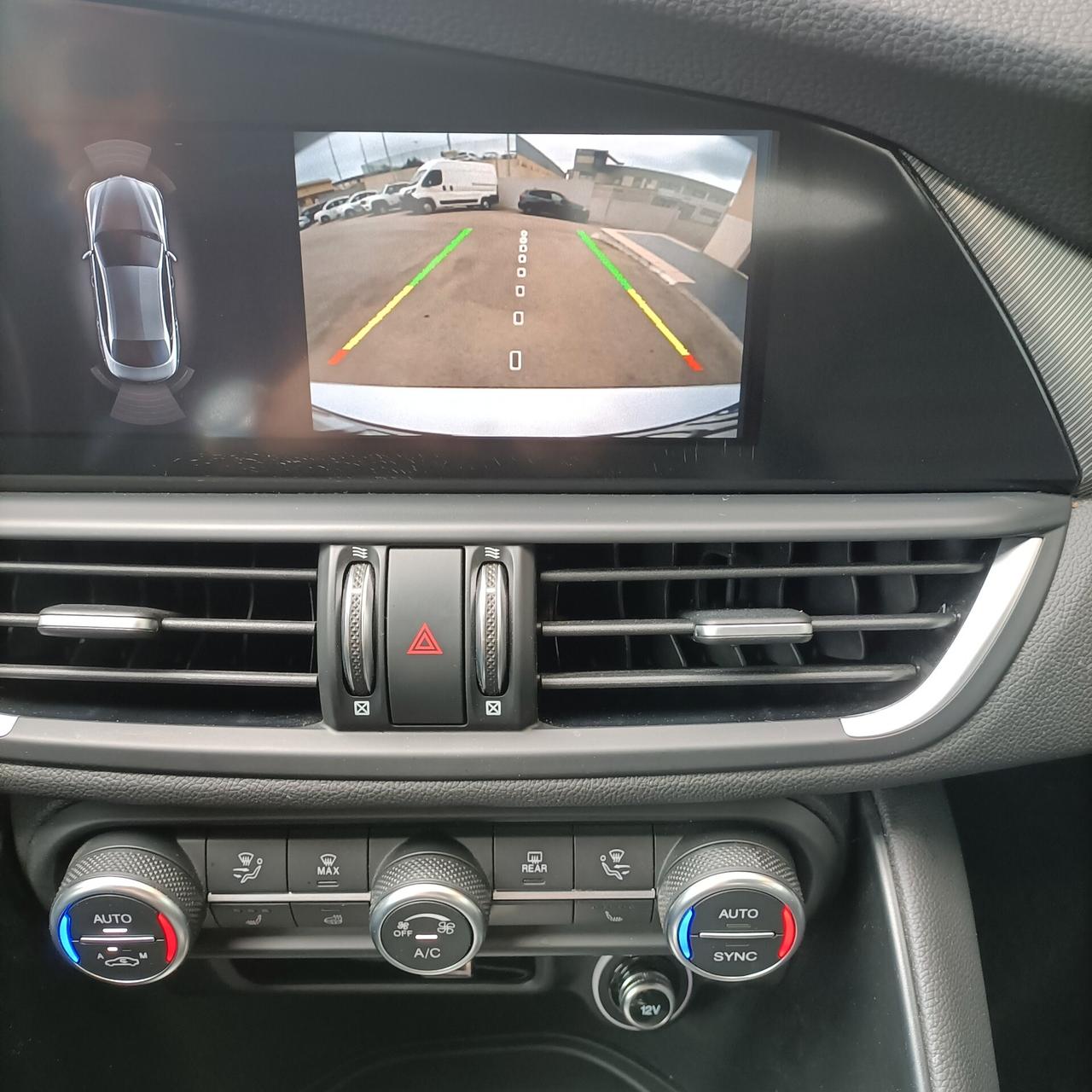 Alfa Romeo Giulia 2.2 Turbodiesel 210 CV AT8 AWD Q4 Veloce