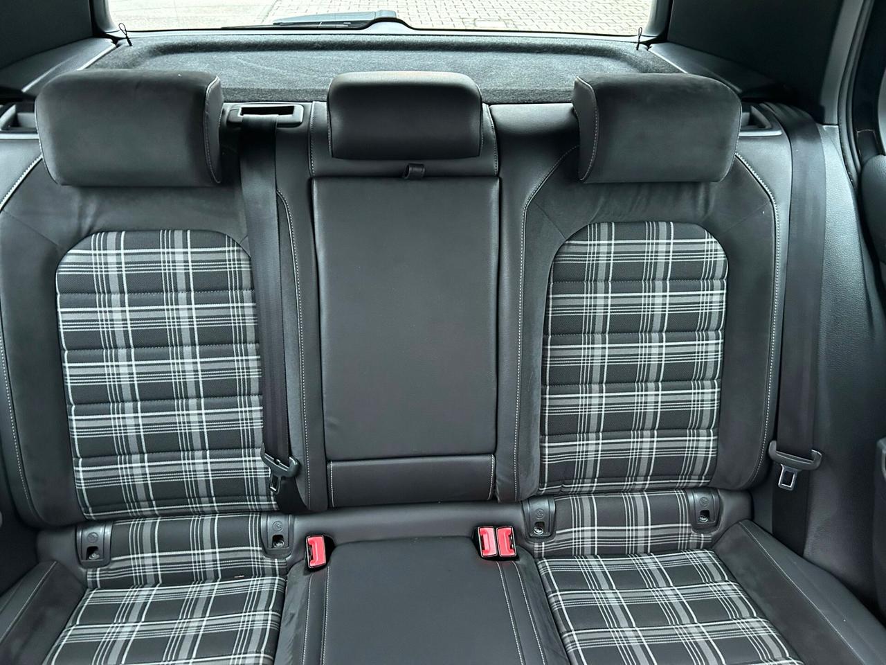 Volkswagen Golf GTD SOLO COMMERCIANTI