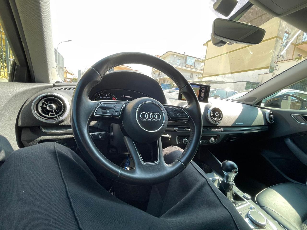 Audi A3 1.6 TDI 116 CV S tronic Business