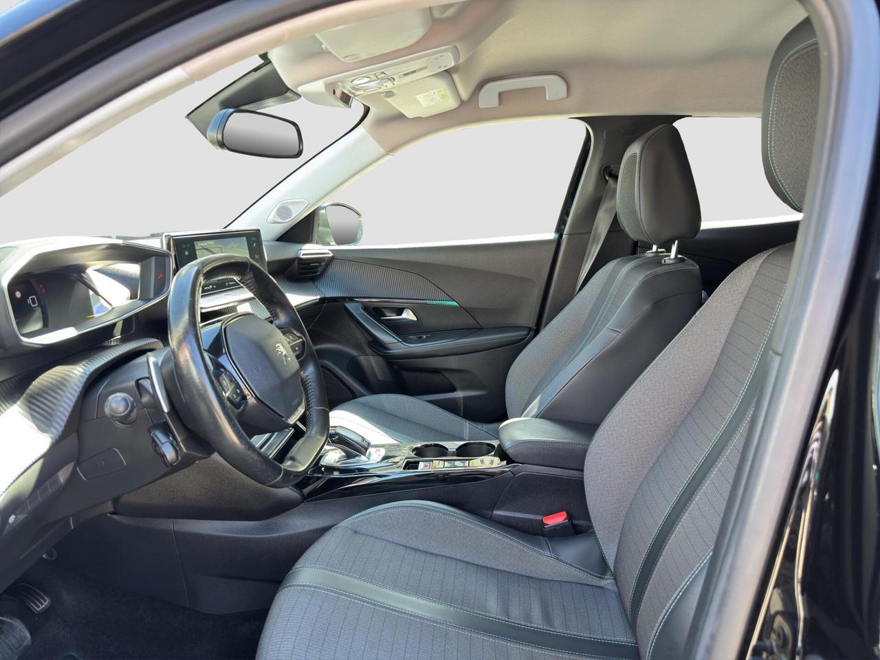 Peugeot 2008 1.5 130cv bluehdi Allure Pack automatica 2021