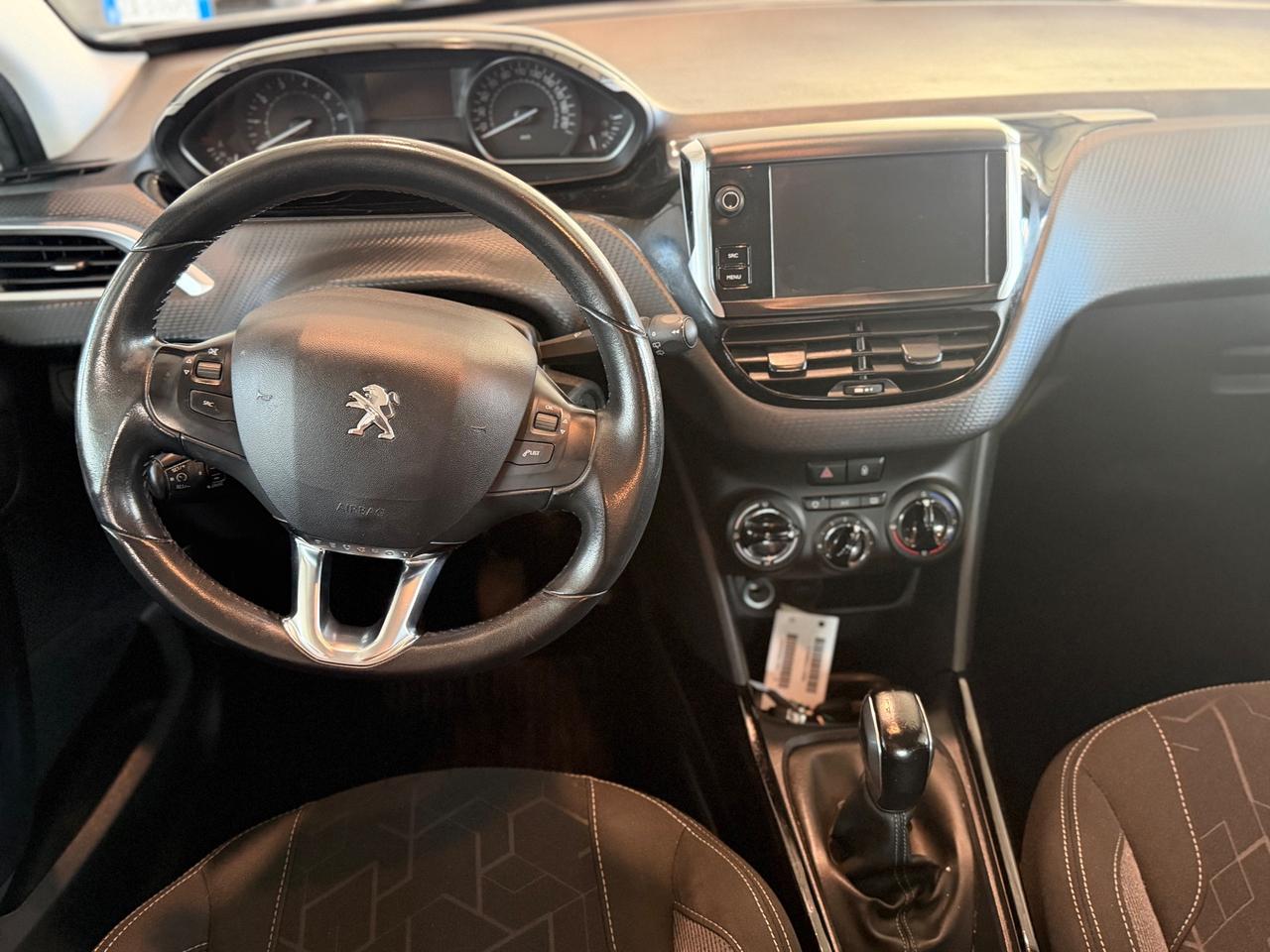 Peugeot 2008 GPL 82CV EURO 6 Neopatentati 2020