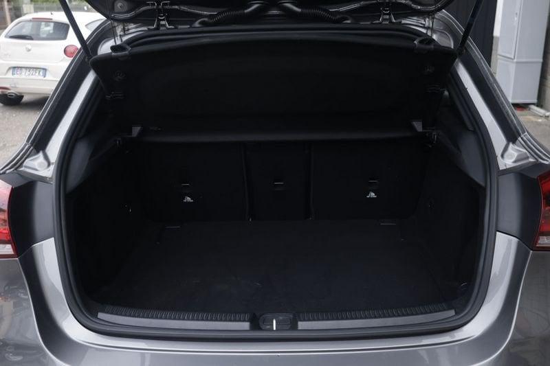 Mercedes-Benz Classe A Mercedes-Benz Classe A 200 Automatic Executive 120KW ANNO 2018
