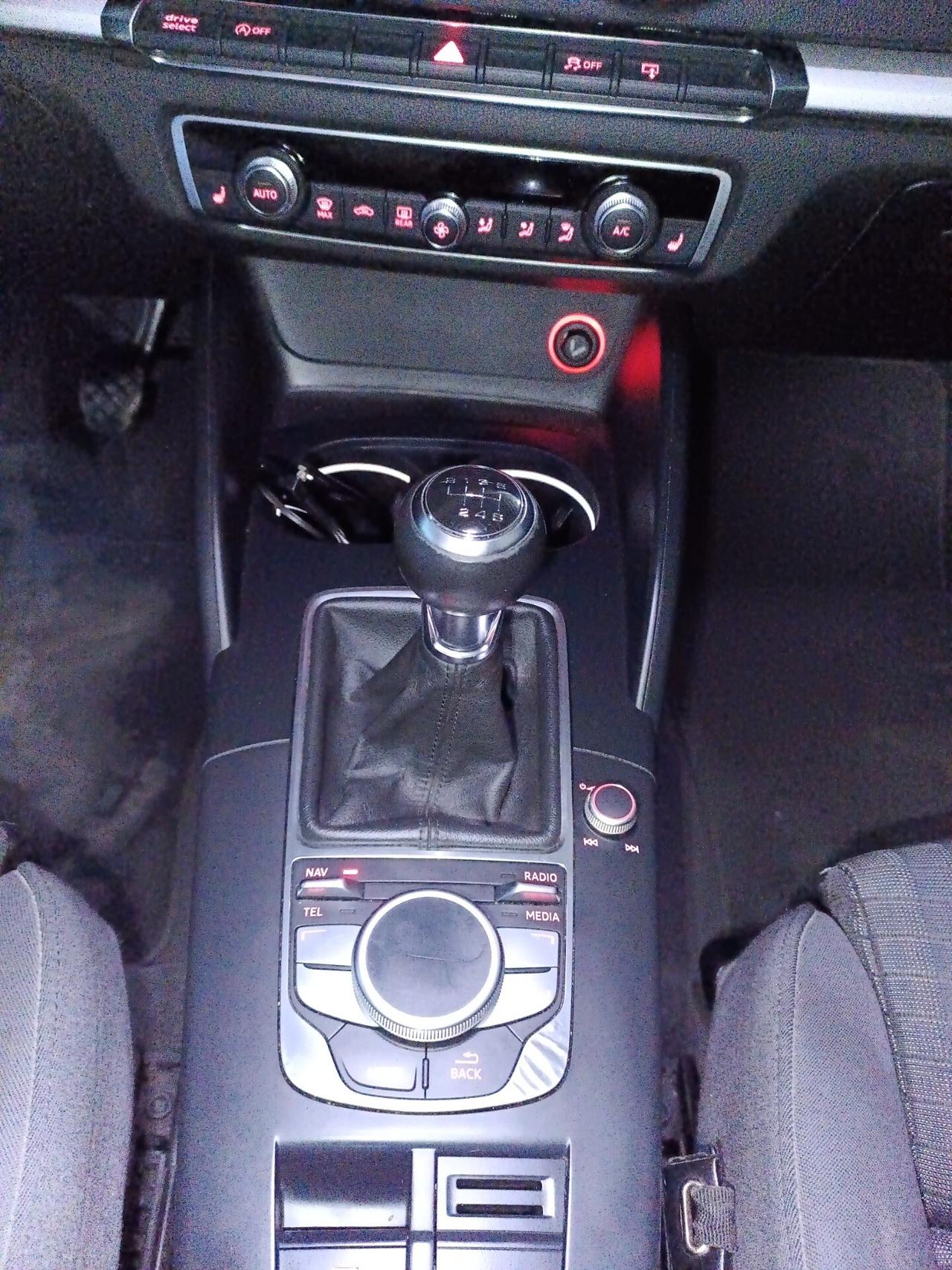 Audi A3 1.6 TDI clean diesel Ambition