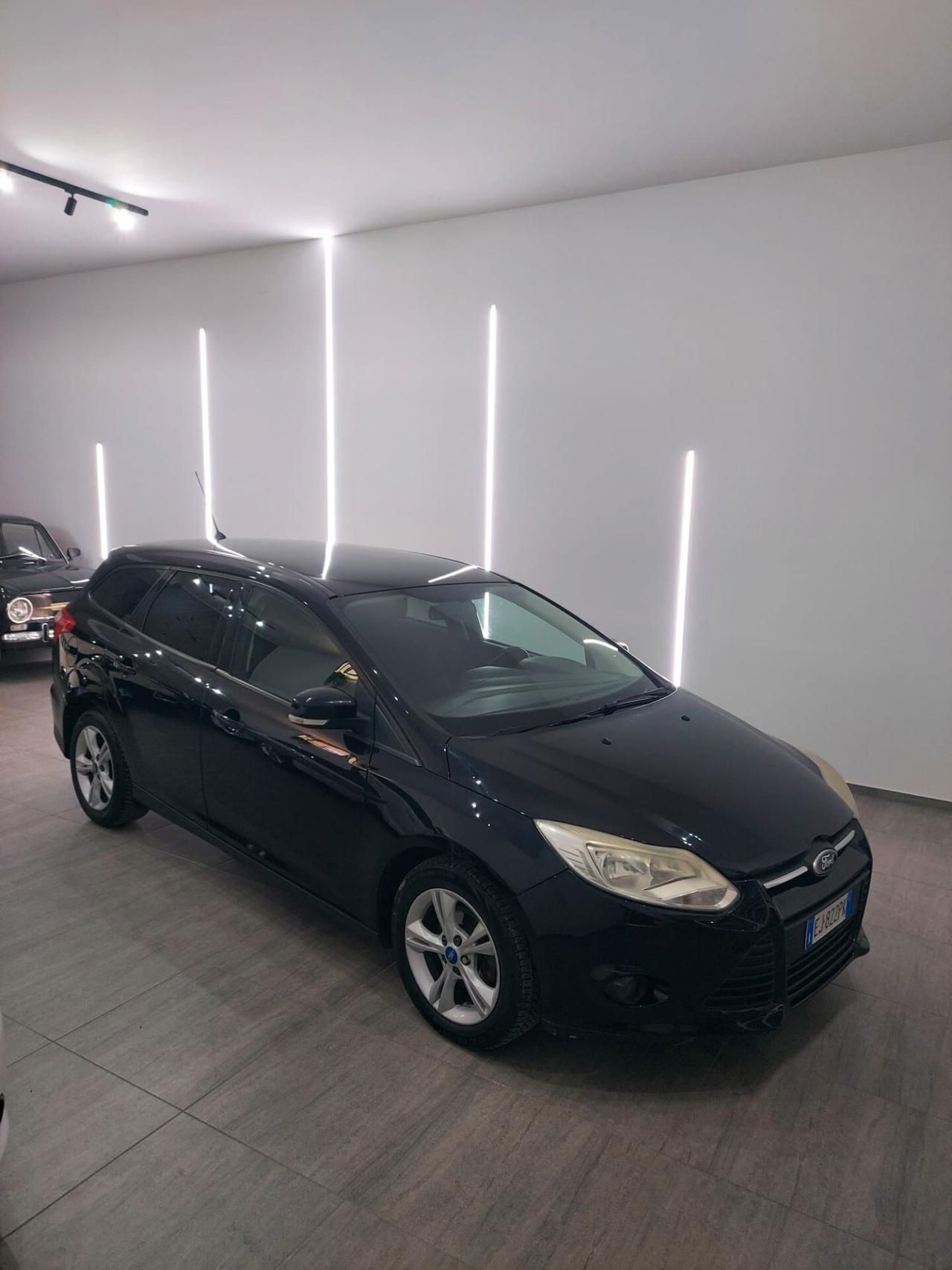 Ford Focus 1.6 TDCi 115 CV SW PLUS 2011