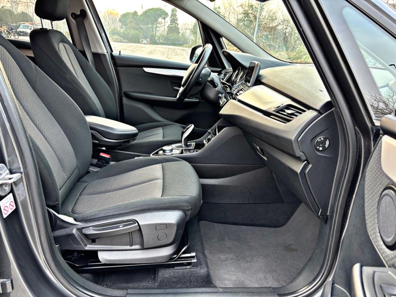 Bmw Serie 2 Gran Tourer 216d Luxury Aut. 2020