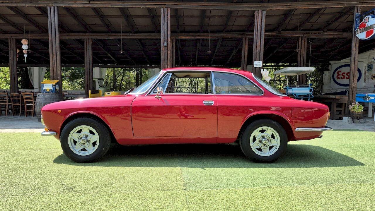 Alfa Romeo GT 1300 Junior – 1971
