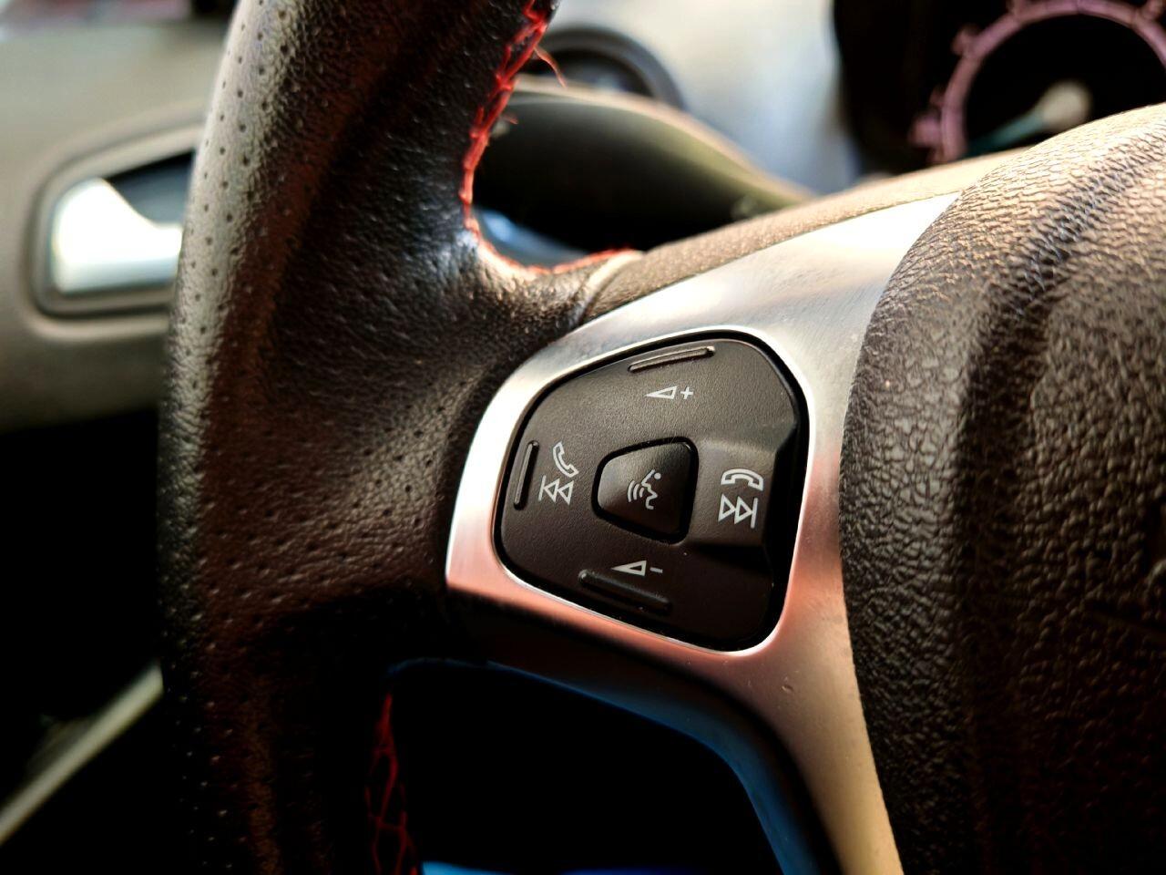 Ford Tourneo Courier 1.0 Sport EcoBoost