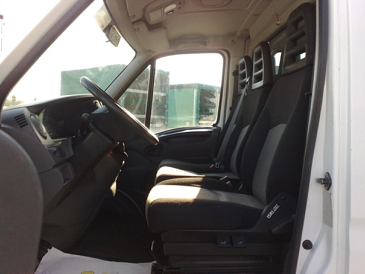 Iveco Daily 35c13 2.3hpt CENTINATO - 2013