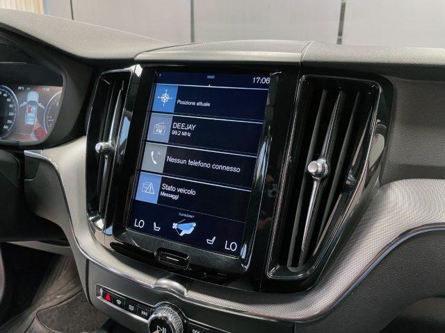 VOLVO XC60 2.0 D4 R-DESIGN AWD GEARTRONIC