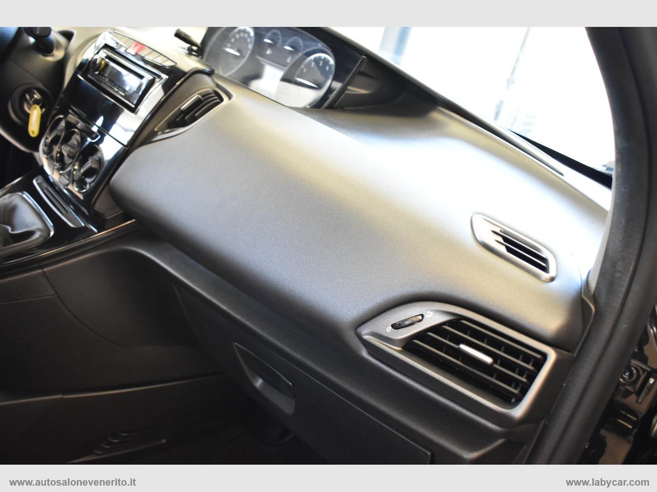 LANCIA Ypsilon 1.2 69 CV 5p. Gold
